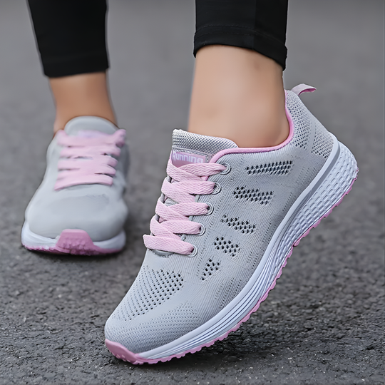 Women's Flyknit Lace-Up Running Sneakers Stripe Detail White Midsole