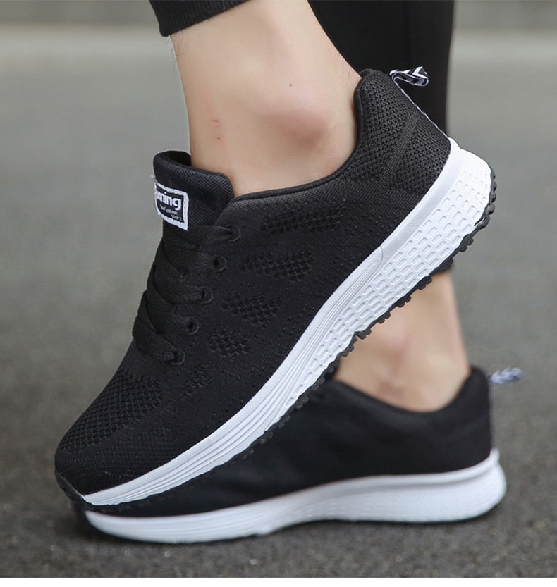 Women's Knit Mesh Lace-Up Sneakers Low Top Running Shoes
